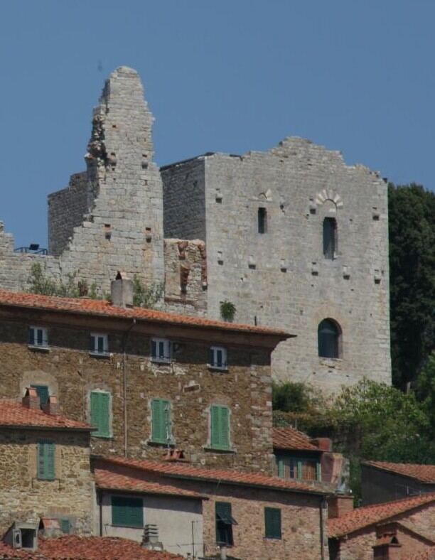 La Rocca di Campiglia Marittima, complesso fortificato medievale