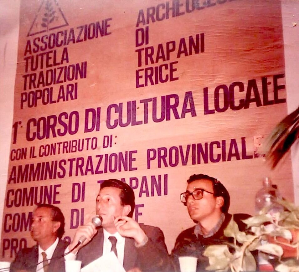 Relatori al tavolo del 1° Corso di cultura locale, Archeoclub di Trapani Erice